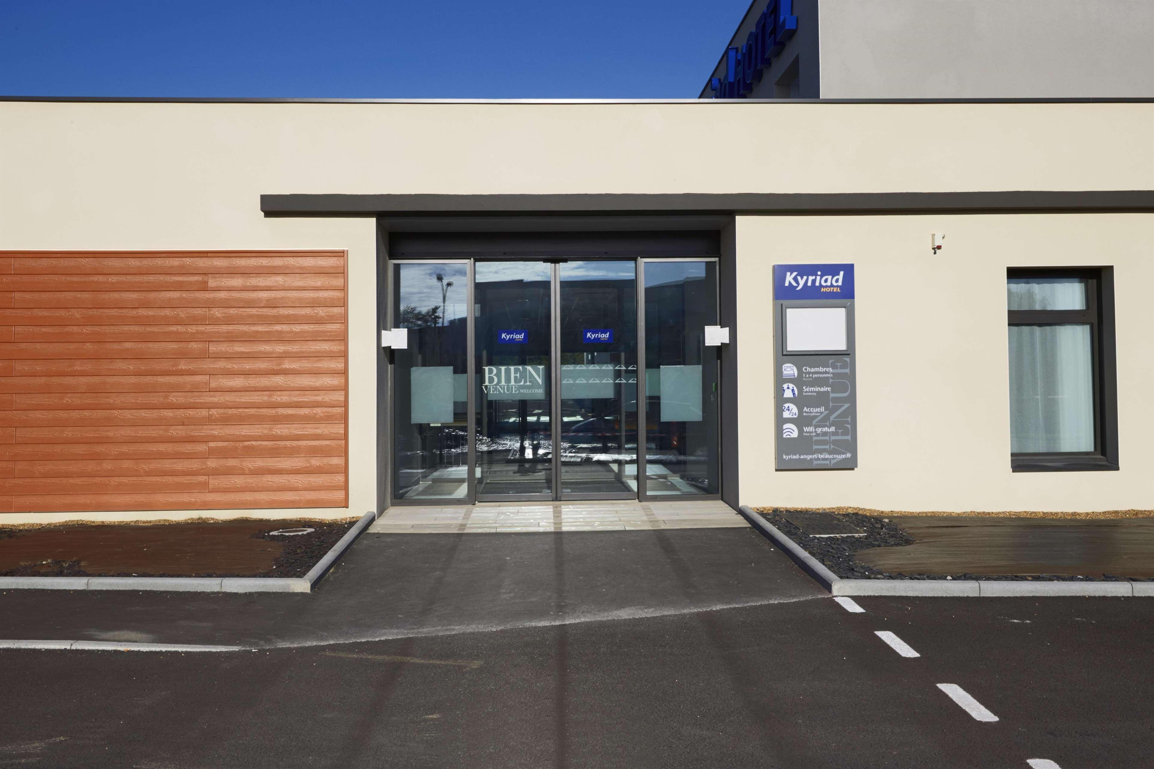 Kyriad Angers Ouest Beaucouzé Exterior foto